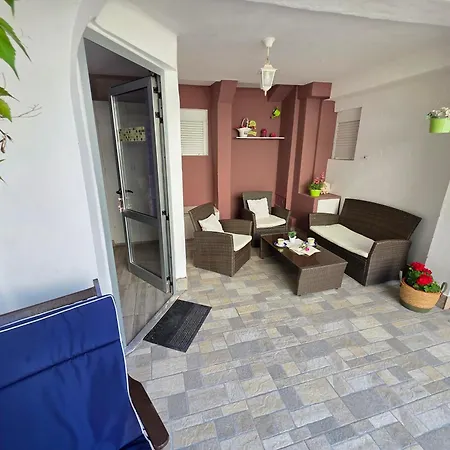 Josko Dole Ground Floor With Terrace Цриквеница