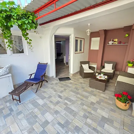 Josko Dole Ground Floor With Terrace Apartment *